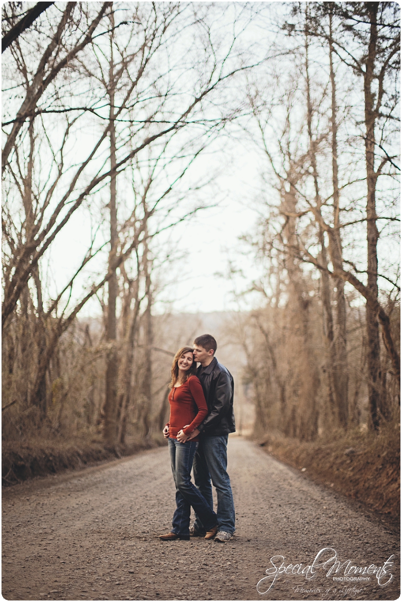 Southern Engagement Portraits , Outdoor Engagement Ideas , Outdoor Engagement Pictures_0011