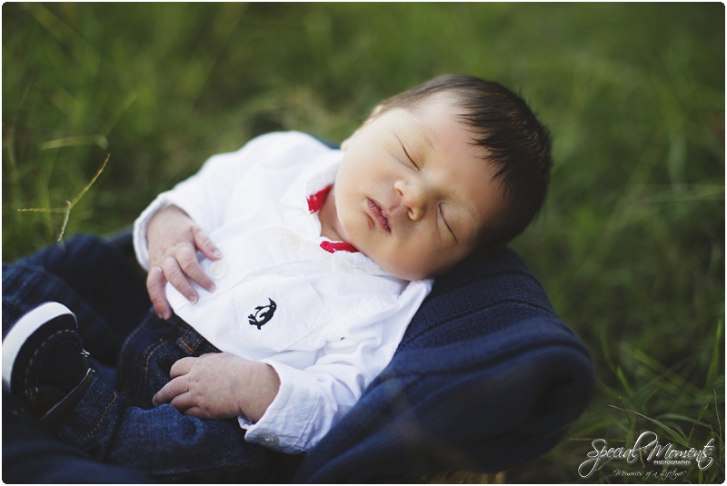 newborn pictures, family pictures, outdoor newborn pictures_0039