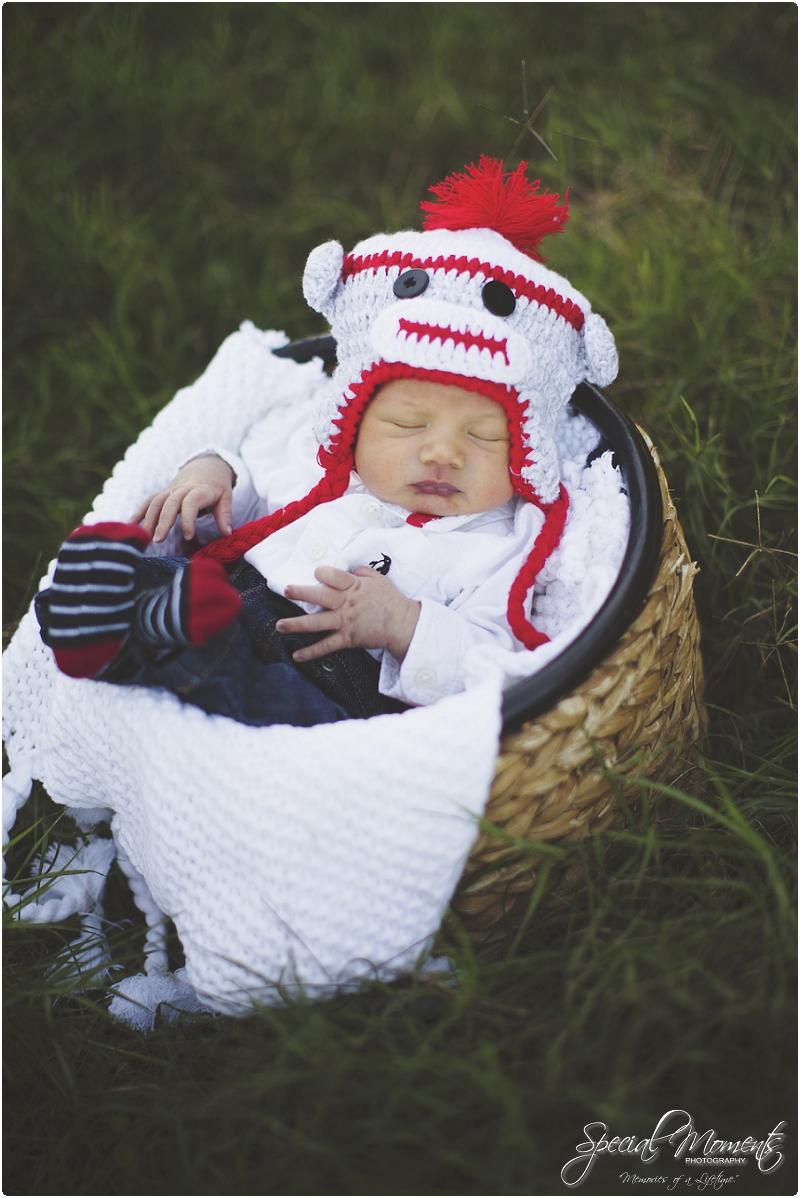 newborn pictures, family pictures, outdoor newborn pictures_0041