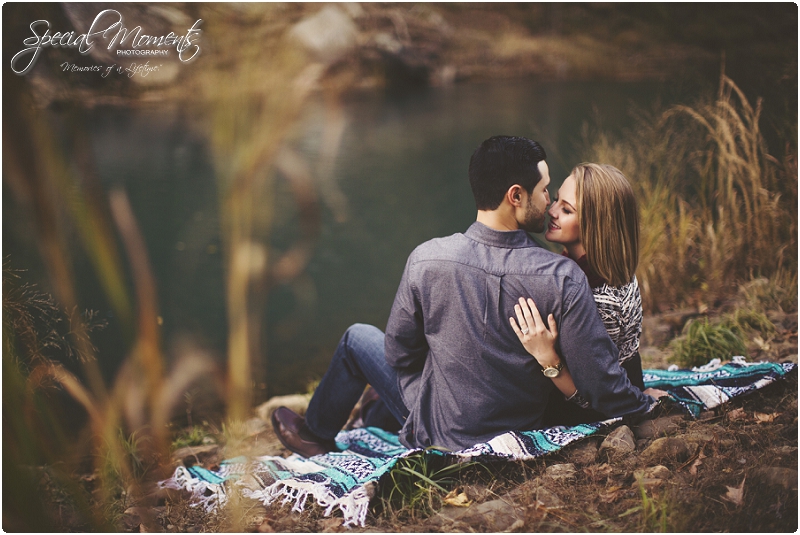 fall engagement pictures, amazing engagement pictures, lake engagement pictures_0055