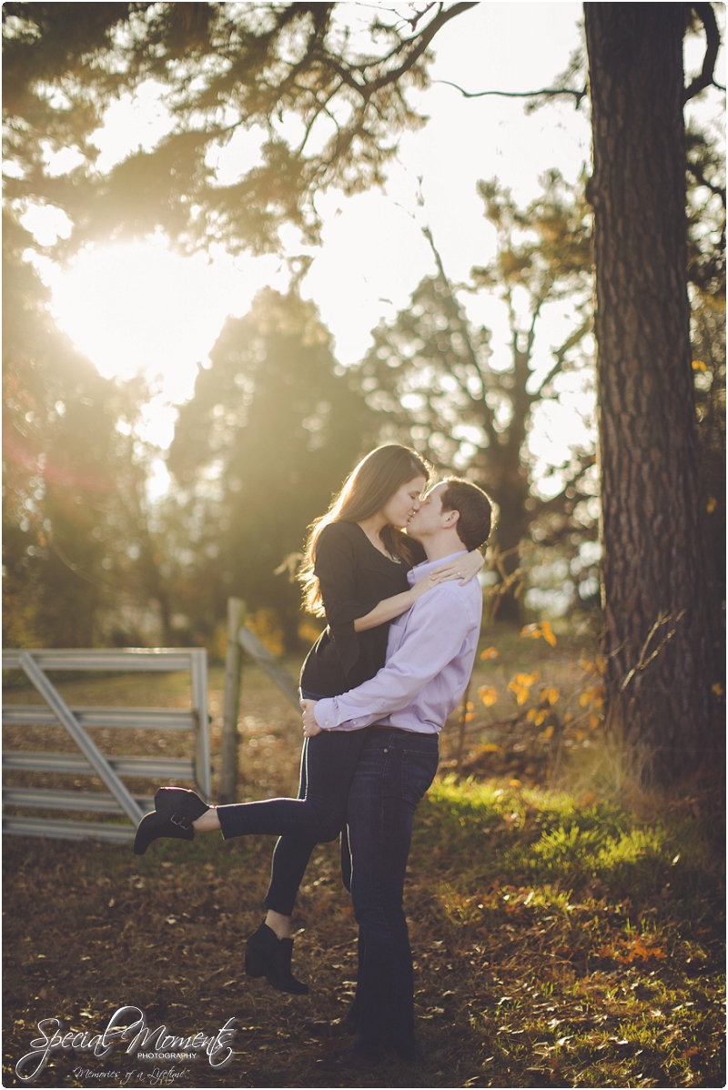 southern engagement portraits, fayetteville engagement photography, fall engagement portraits_0014