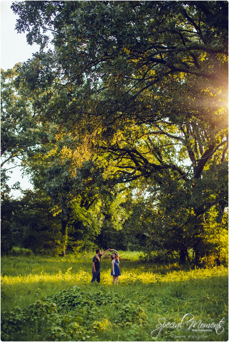 southern engagement pictures, outdoor engagement pictures, amazing engagement pictures_0091