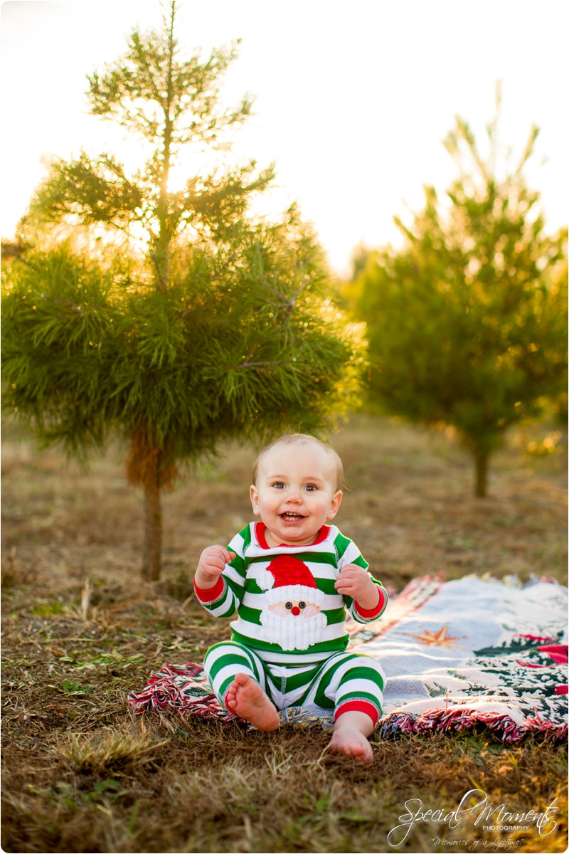 fort smith arkansas photographer, christmas tree farm pictures, christmas pictures_0192