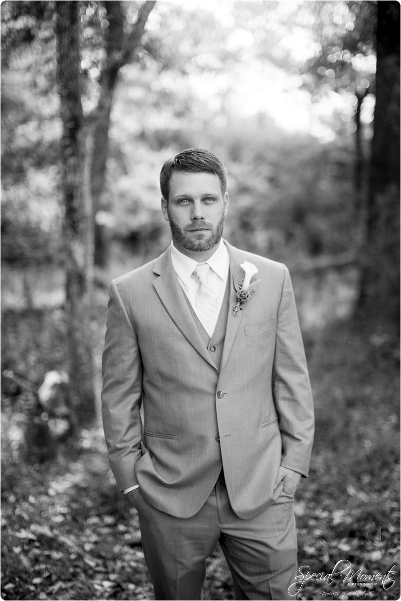 southern wedding , arkansas wedding photographer, fall wedding pictures, amazing wedding photography , pecan grove at honey hill_0216