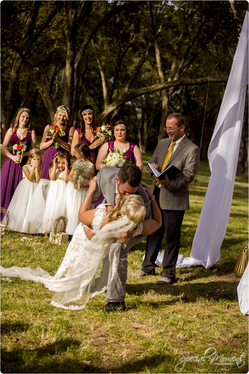 southern wedding , arkansas wedding photographer, fall wedding pictures, amazing wedding photography , pecan grove at honey hill_0271