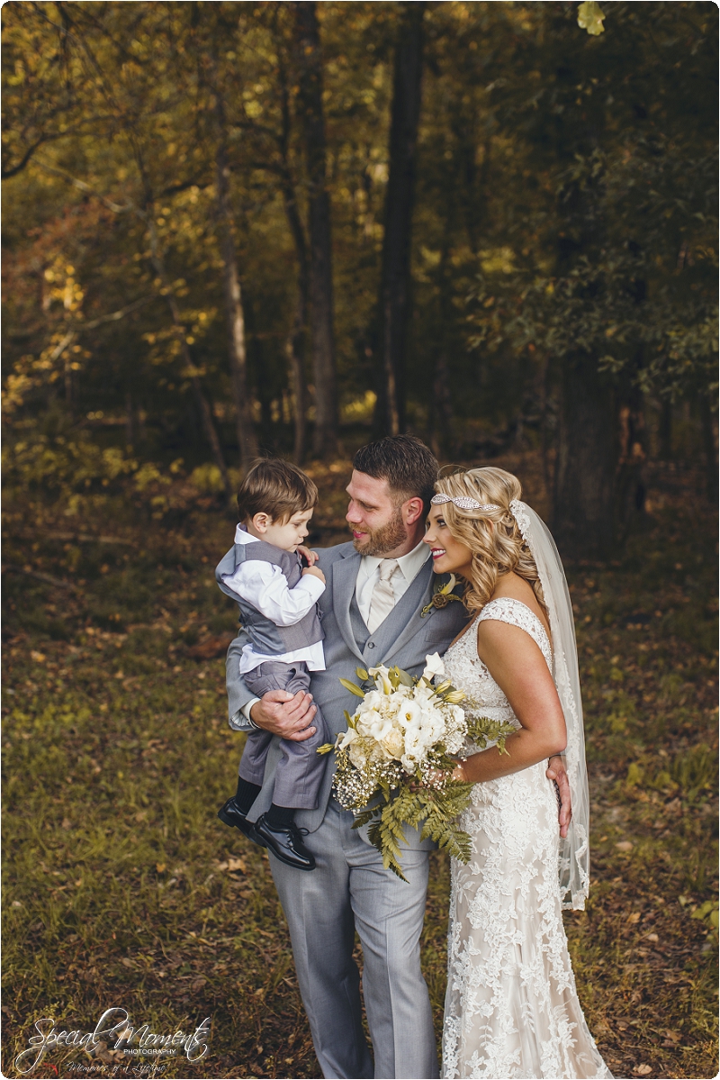 southern wedding , arkansas wedding photographer, fall wedding pictures, amazing wedding photography , pecan grove at honey hill_0300