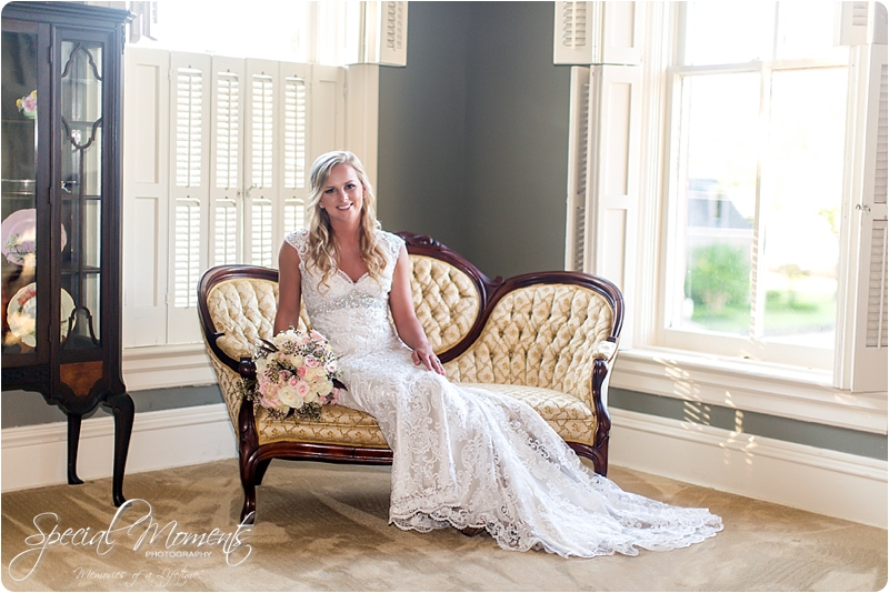 Lana's Bridal Portraits, Special Moments Photography, fort smith photographer