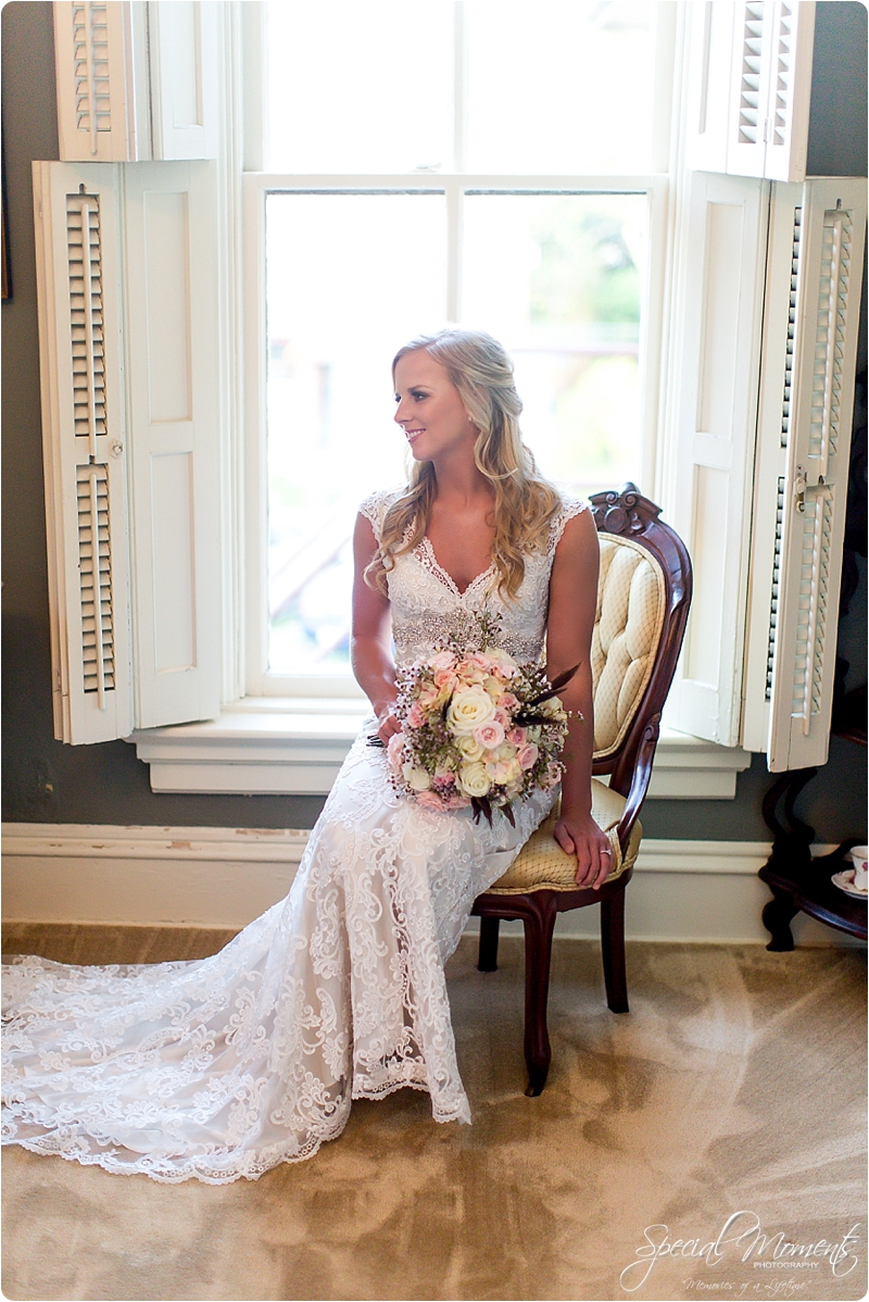Lana's Bridal Portraits, Special Moments Photography, fort smith photographer