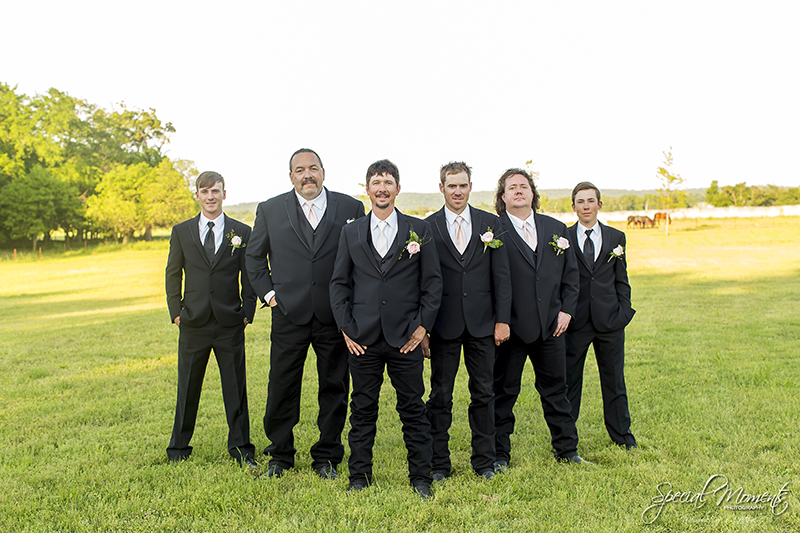 arkansas wedding photographer, hat creek ranch barn wedding , northwest arkansas wedding photographer