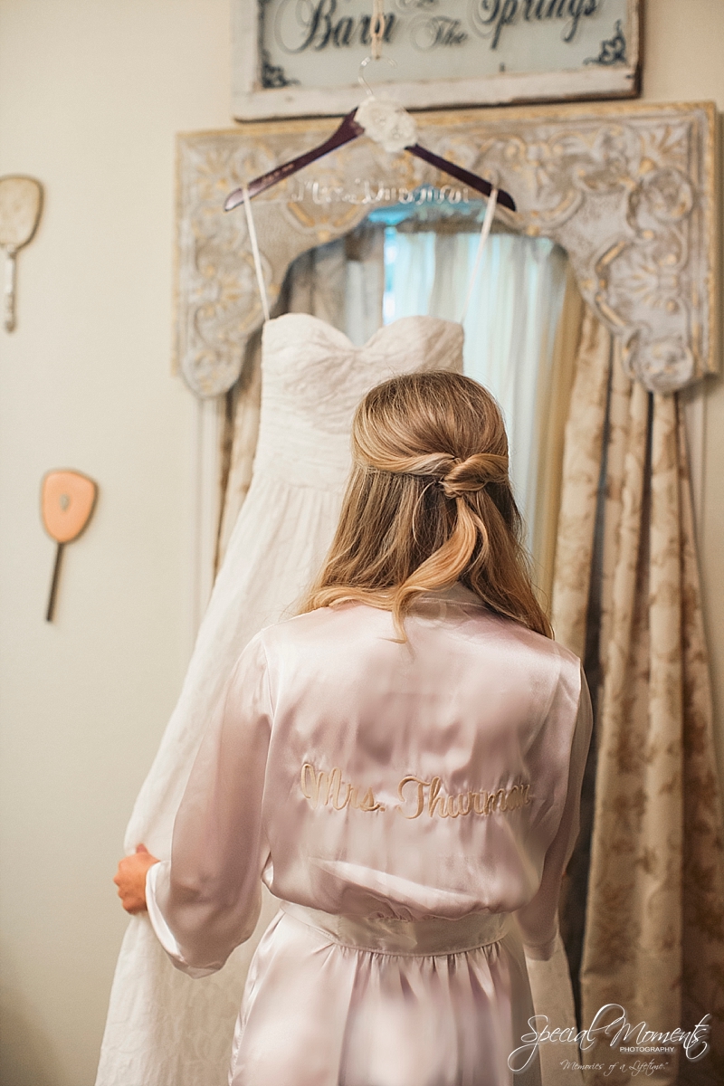 barn-at-the-springs-wedding-arkansas-wedding-photographer-fort-smith-wedding-photographer_0185