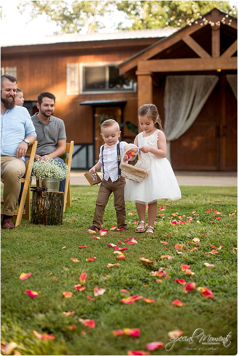 barn-at-the-springs-wedding-arkansas-wedding-photographer-fort-smith-wedding-photographer_0221