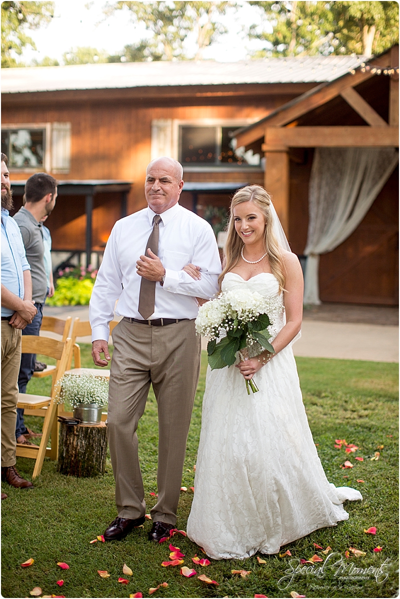 barn-at-the-springs-wedding-arkansas-wedding-photographer-fort-smith-wedding-photographer_0227