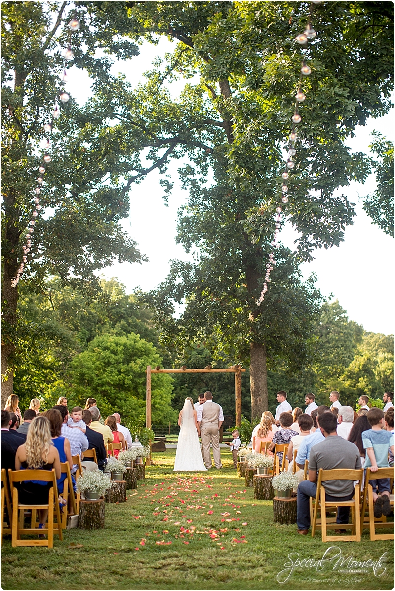 barn-at-the-springs-wedding-arkansas-wedding-photographer-fort-smith-wedding-photographer_0228