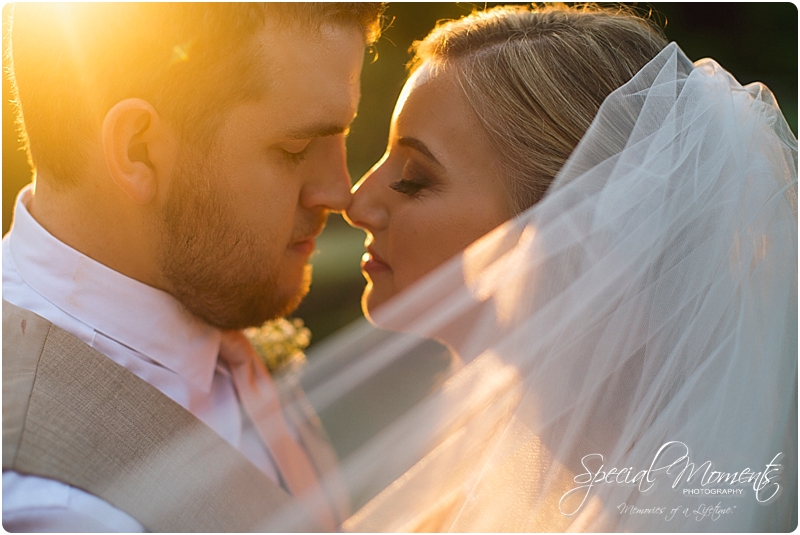 barn-at-the-springs-wedding-arkansas-wedding-photographer-fort-smith-wedding-photographer_0257